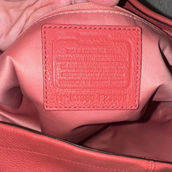 Coach Avery Pebble Grain Leather Large Hobo - Picture 10 of 12